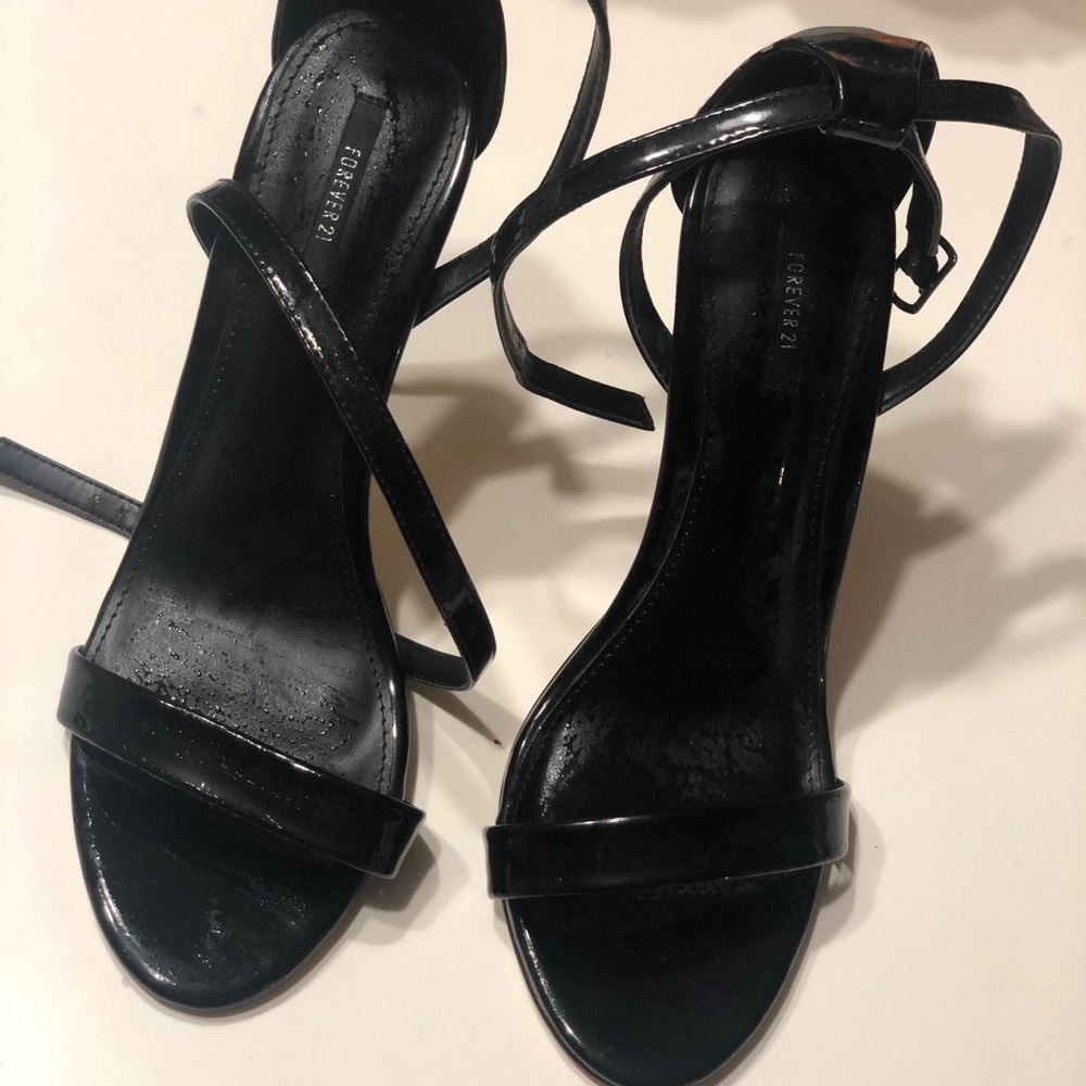 Ankle strap black heels